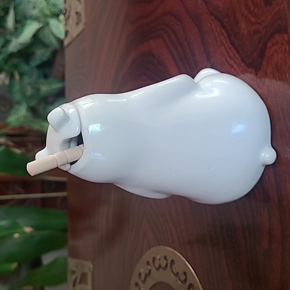 🍯Rae Dunn Honey Bear Container - Picture 2 of 5